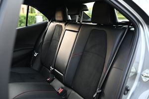 Toyota GR Corolla Edición Circuit 2023, Gasolina, Bajo Kilometraje - Product Image 5