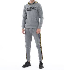 2025 tendance OEM hommes décontracté athlétique survêtement à manches longues deux pièces à capuche course Jogging Sport costume hiver Plus solide tenue - Product Image 1