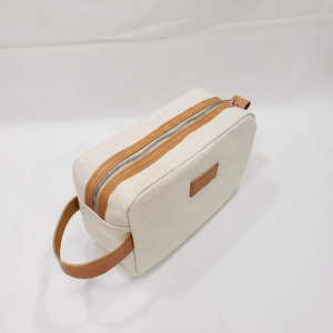 Neceser de Lona con Asa de Cuero y Cierre de Cremallera, Tamaño Mediano, Organizador de Cosméticos Portátil para Viajes - Product Image 3