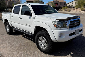 Toyota Tacoma TRD Off-Road Doble Cabina 4x4 2010 - Product Image 2