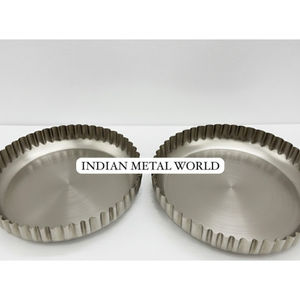 Bol à chocolat cannelé en acier inoxydable au design moderne, bol de service pour desserts en métal pour les fêtes et les événements, fournisseur direct - Product Image 2