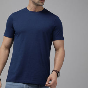 Venta al por mayor Top Venta de ropa de verano Camisetas de los hombres de gran tamaño de algodón azul en la nueva moda Casual transpirable de secado rápido camiseta de los hombres - Product Image 3