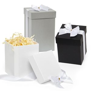 Boîtes cadeaux carrées haut de gamme en carton rigide de couleur unie avec couvercle et nœud, pelliculage UV brillant, gaufrage, matériaux recyclés - Product Image 1