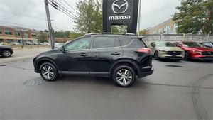 Toyota RAV4 XLE 2017, Interior de Cuero Oscuro, Caja de Cambios Automática, Volante a la Izquierda, Tamaño de Neumáticos R16, Cámara Trasera, Tipo Coupé - Product Image 2