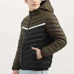 Chaqueta Acolchada 2025 a Precio de Mayoreo, Nuevo Diseño de Moda, Venta en Línea, Hecha en Pakistán - Product Image 6
