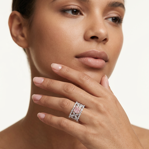 Bague avec diamant rose taille coussin - Collection été - Product Image 2