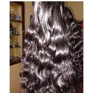 Precio al por mayor de extensiones de cabello natural rizado sin procesar barato de fabricante indio y proveedor Remy cabello humano virgen Remy - Product Image 2