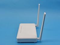 Modem Fibre Optique F680 ONU ONT Double Bande 2.4G&5G WiFi POE XPON GPON EPON 4GE+2USB FTTH d'occasion