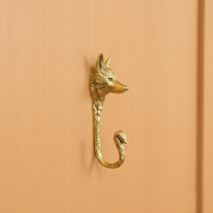 Porte-manteau mural vintage en forme de loup, finition laiton antique, décoration animale pour entrée de maison et chambre à coucher - Product Image 1