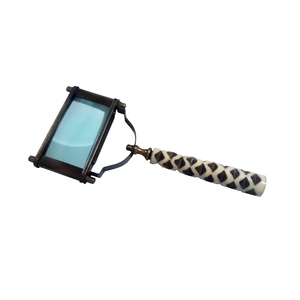 แว่นขยายแบบโบราณพร้อมที่จับฮอร์น - Product Image 4