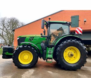 จอห์นเดียร์รถแทรกเตอร์การเกษตรสำหรับขาย - Product Image 1