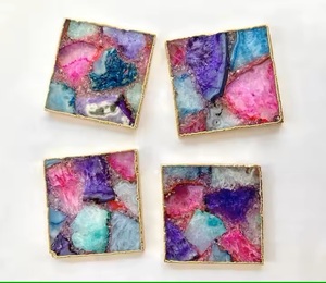 ชุดถาดรองแก้วทำจากไม้และเรซินสำหรับตั้งโต๊ะและบนโต๊ะชุดเครื่องครัวทำมือปรับแต่งสีและรูปร่างได้ตามต้องการ - Product Image 4