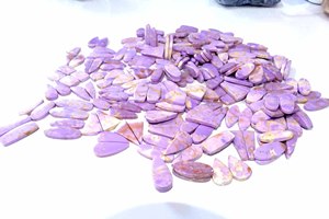 Par de gemas naturales de fosfosiderita para pendientes Par de gemas naturales para pendientes Cabujón de piedras preciosas sueltas Piedra preciosa suelta - Product Image 5
