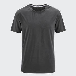 เสื้อยืดออกกำลังกายผ้าฝ้าย100% สำหรับผู้ชายพิมพ์โลโก้แบบกำหนดเองพิมพ์ลายพื้นแบบพรีเมียมสำหรับฤดูร้อน - Product Image 3