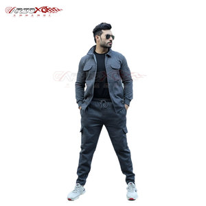 Chándal de jogging para hombre sólido con capucha de invierno de corte regular con paneles de malla transpirable - Product Image 1