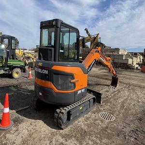 Mini Excavadora Multifuncional de 3 Toneladas de Alta Calidad, Ideal para Contratistas y Constructores - Product Image 3