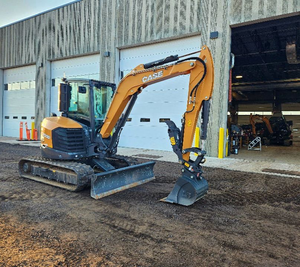 Mini-excavatrice CASE CX50D 5,0 tonnes pour des performances de creusement de précision et une durabilité sur les chantiers difficiles à prix avantageux - Product Image 1