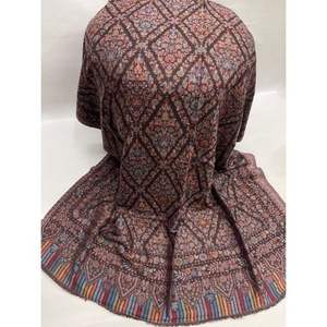 Châle musulman long pour femme, imprimé personnalisé, léger, respirant et durable, idéal pour l'automne, l'usage quotidien et les activités de plein air, châle traditionnel - Product Image 6