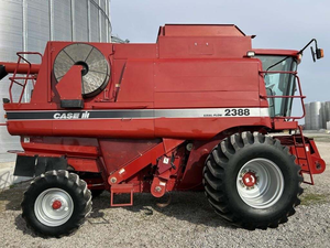 รถเกี่ยวข้าว Case IH 2388 มือสองและใหม่ ราคาประหยัด สำหรับเก็บเกี่ยวข้าวโพด/ข้าวสาลี/ข้าว  เครื่องจักรกลการเกษตร สภาพดี - Product Image 4