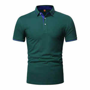 Polo moderno para hombre con tela elástica cómoda, diseño de cuello elegante, perfecto para estilo casual de oficina y fin de semana. - Product Image 1