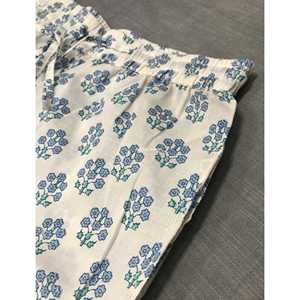 กางเกงขาสั้นผ้าฝ้ายพิมพ์ลายบล็อก 100% - ไซส์เล็ก เอวกลาง ระบายอากาศได้ดี พร้อมลวดลายตกแต่ง - Product Image 2