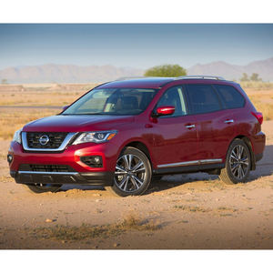 SUV haut de gamme Niss-an Pathfinder SL d'occasion avec intérieur en cuir, navigation et roues en alliage - Product Image 4