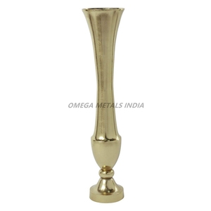 Vases en métal de luxe de couleur noir mat présentant une forme ovale unique avec une surface texturée pour un style de décoration intérieure contemporaine - Product Image 3