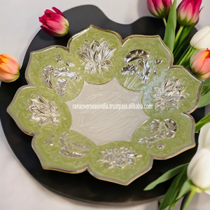 Bols décoratifs élégants en métal argenté gravé de motifs floraux, de haute qualité, pour mariages, festivals et cadeaux - Product Image 6