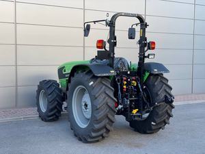 Tracteur agricole compact Deutz Fahr 4080 E 4RM 80 CV, système de transmission 4 roues motrices, pompe hydraulique haute performance - Product Image 4