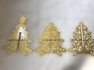 Arbre de Noël en papier Kashmiri 3D fabriqué à la main Décor de fête élégant avec détail artistique comprenant des ornements de boule et d'arbre - Product Image 6