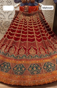 ชุดราตรีออกแบบโดยนักออกแบบ georgette กับการปักหนักสำหรับผู้หญิงที่สมบูรณ์แบบชาติพันธุ์สำหรับงานเลี้ยงฉลองและงานเฉลิมฉลองที่ยิ่งใหญ่ - Product Image 5