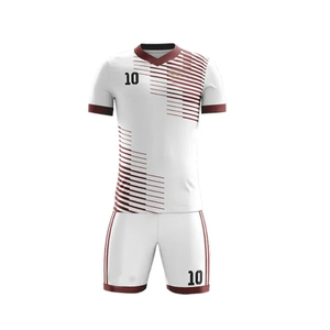 Maillots et Shorts de Football Professionnels Tendance 2026 pour Hommes – Tenue d'Entraînement de Football Sublimée avec Logo Personnalisé – Vente Chaude et Respirante - Product Image 2