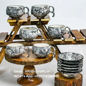 Taza de té de porcelana de estilo europeo con platillo | Taza de café de cerámica pintada a mano para regalo y uso de oficina - Product Image 3