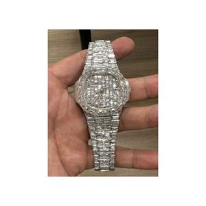 Montre Moissanite en verre à quartz carré de 42mm approuvée par testeur de diamants | Style d'affaires squelette glacé de luxe VVS - Product Image 5