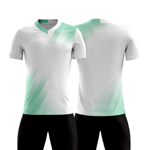 ชุดฟุตบอลโอเวอร์ไซส์คุณภาพสูงลดราคาพิเศษ มีสินค้าพร้อมส่ง ชุดกีฬาลำลอง รับผลิตแบบ OEM - Product Image 6