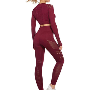 2025 femmes personnalisé décontracté sport Yoga ensemble à manches longues haut Flare pantalon coupe ajustée deux pièces rue sport costume tricot plaine teint - Product Image 4