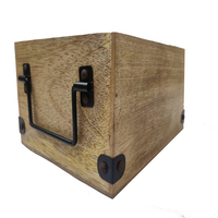 Boîte de rangement de style européen Organisateur de rangement de bureau Support de télécommande TV Boîte de rangement en bois pour bar à bière Cuisine Hôtels