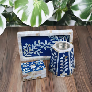 Quemador de alta demanda con incrustaciones de hueso y fregona Bakhoor Burner 2025- Medkhan | Mabkhara | Mubkhar con caja de resina y bandeja Medkhan Resin Box - Product Image 1