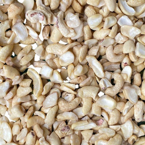 Anacardos crudos al mejor precio, anacardos de Dubái, anacardos WW180, WW240, WW320, SANTIGO libre de impuestos - Product Image 1