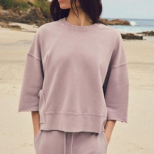 เสื้อฮู้ดทรงแบ็กกี้โอเวอร์ไซส์สำหรับผู้หญิงเสื้อฮู้ดแบบลำลองแนวสตรีทเสื้อฮู้ดเปิดไหล่ตกพร้อมปักโลโก้ตามสั่งเป็นมิตรต่อสิ่งแวดล้อม - Product Image 1