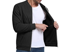 Chaqueta Varsity Personalizada para Hombre, Impermeable, Cortavientos y Transpirable, con Mangas de Cuero y Forro Polar, en Diseño y Color a Elección - Product Image 4