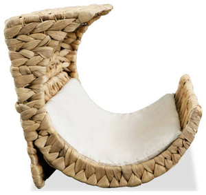 Handmade Natural Sedge Cat Bed Comfortable Design for Cats and Small <b>Dogs</b> Featuring Animal Pattern - Product Image 2
