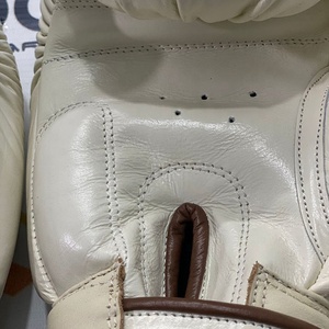 Gants de boxe Muay Thai Fairtex, nouveau modèle, en cuir de vachette véritable, vente en gros, pour arts martiaux mixtes. - Product Image 5