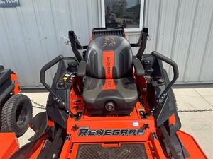 Cortadora de Césped Autopropulsada Bad Boy RENEGADE 6100 2022, Eléctrica y a Gasolina con Características de Motor de 4 Tiempos para Cortar el Césped - Product Image 6