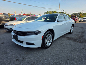 Sedán Deportivo de Gasolina de Alto Rendimiento 2024, Automático, 5 Plazas, Asientos de Cuero, Cámara Trasera, Techo Corredizo, Interior Premium, Motor Potente - Product Image 5