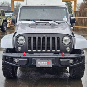 Jeep Wrangler Unlimited Rubicon 2017 Super Limpio, Vagoneta 4x4 - Product Image 1