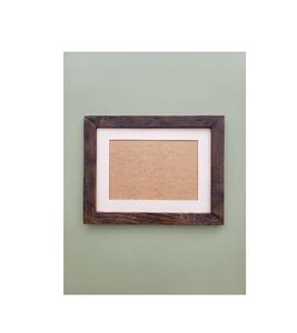 Compre un marco de fotos de madera para recuerdos familiares, decoración del hogar, regalos de aniversario de boda, pieza artesanal de la mejor calidad en línea - Product Image 6