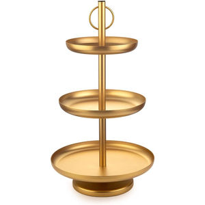Exhibidores de Pasteles de Latón Decorativos con Acabado Dorado de Tendencia, Soporte de Pastel de Lujo de 3 Niveles para Fiestas de Cumpleaños - Product Image 3