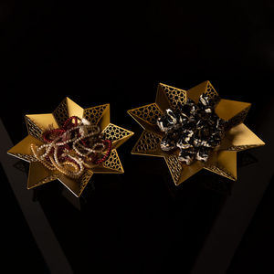 ถาดรอมฎอนโลหะแบบดั้งเดิมที่มีพื้นผิวเรียบเหมาะสำหรับโรงแรมอพาร์ทเมนต์และงานเลี้ยงสังสรรค์แบบอิสลาม - Product Image 5