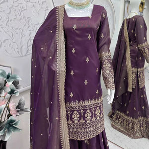 Conjunto de Traje Sharara de Georgette Bordado de Primera Calidad Unity Luxure con Dupatta, Ropa Festiva y de Boda para Mujer - Product Image 1